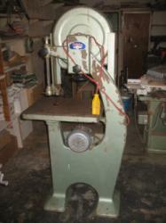 Band saw 